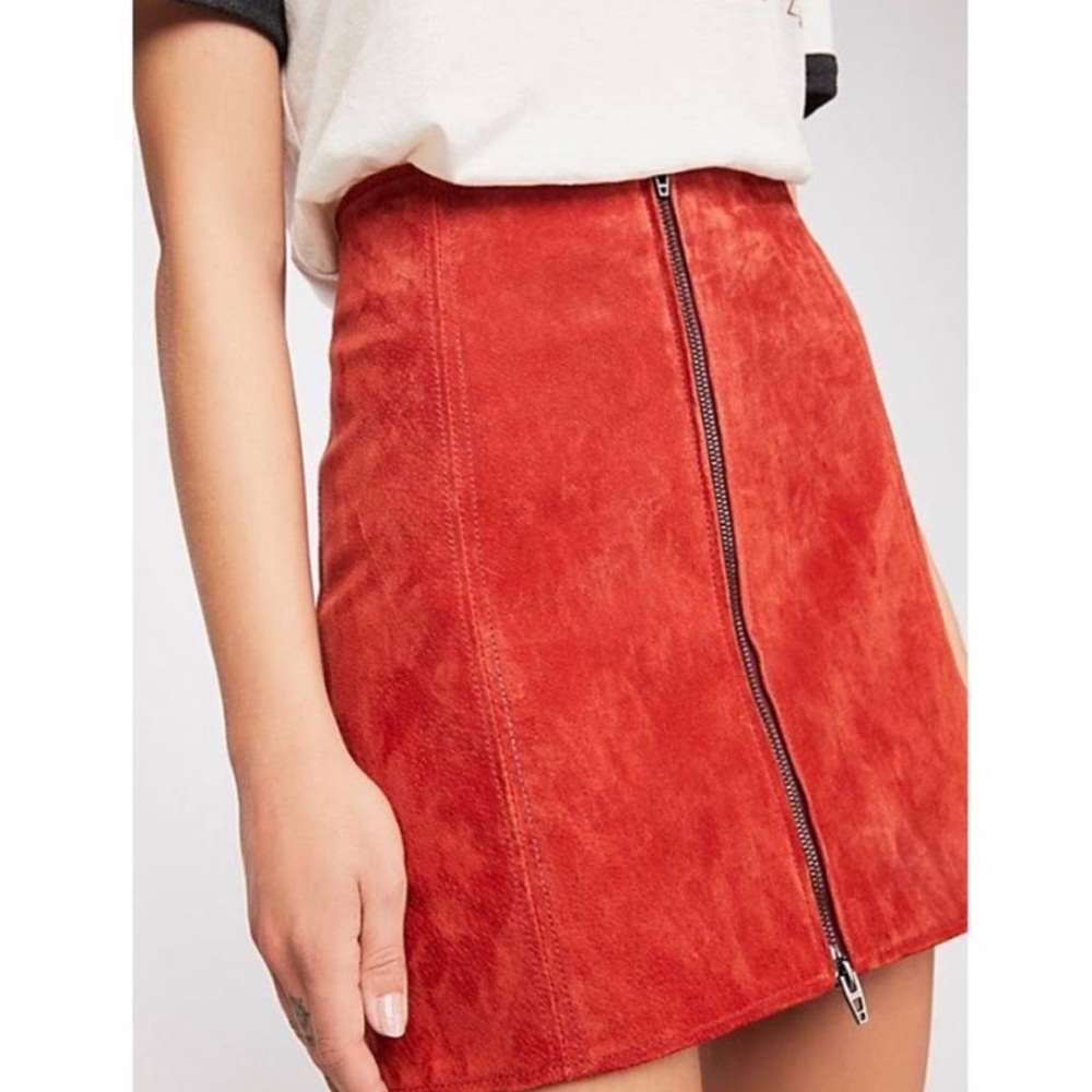 Blank NYC zipper Suede Mini Skirt | Size 25